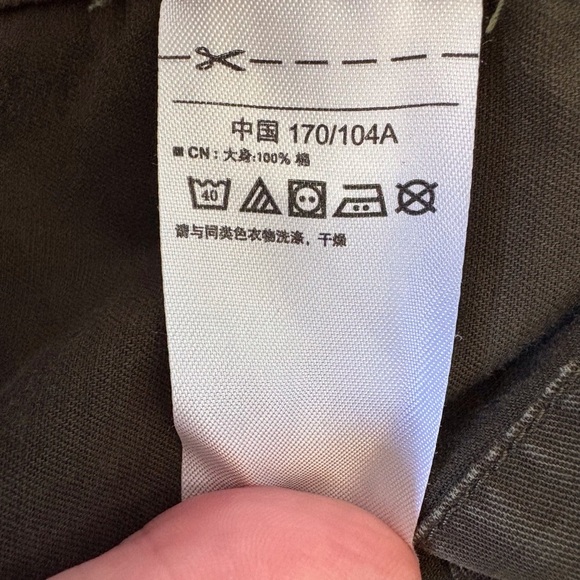 Gap Army Green Military Style Jacket Size L
Pockets Drawstring Grunge Utility - Picture 11 of 13